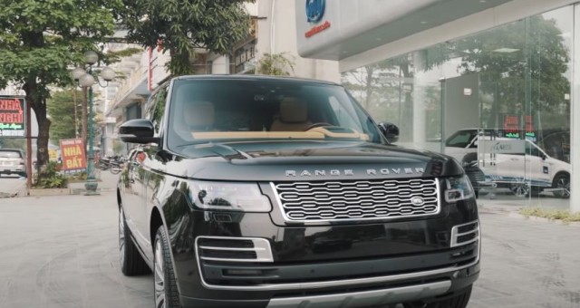Chiêm ngưỡng Range Rover SVAutobiography 2021 giá 13 tỷ tại Việt Nam: Chiếc xe của 'thương gia'